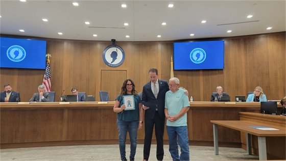 Photo of Mayor Perry reading the proclamation