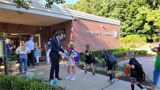 Mayor Perry with student at Lincroft Elementary School